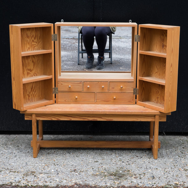 Beautiful Wooden Bathroom Cabinet and Bench